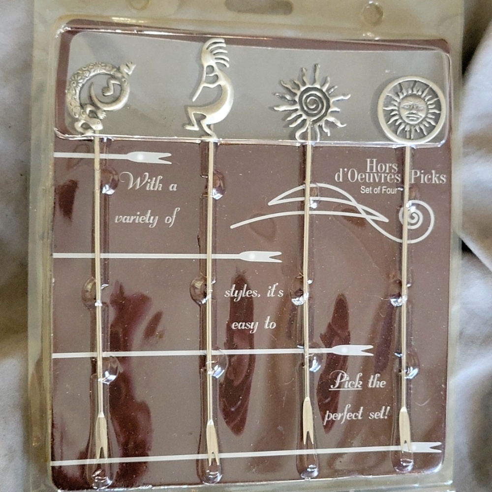 Lazart - Hors d' Oeuvres Picks ( x4 )  artsty fartsy